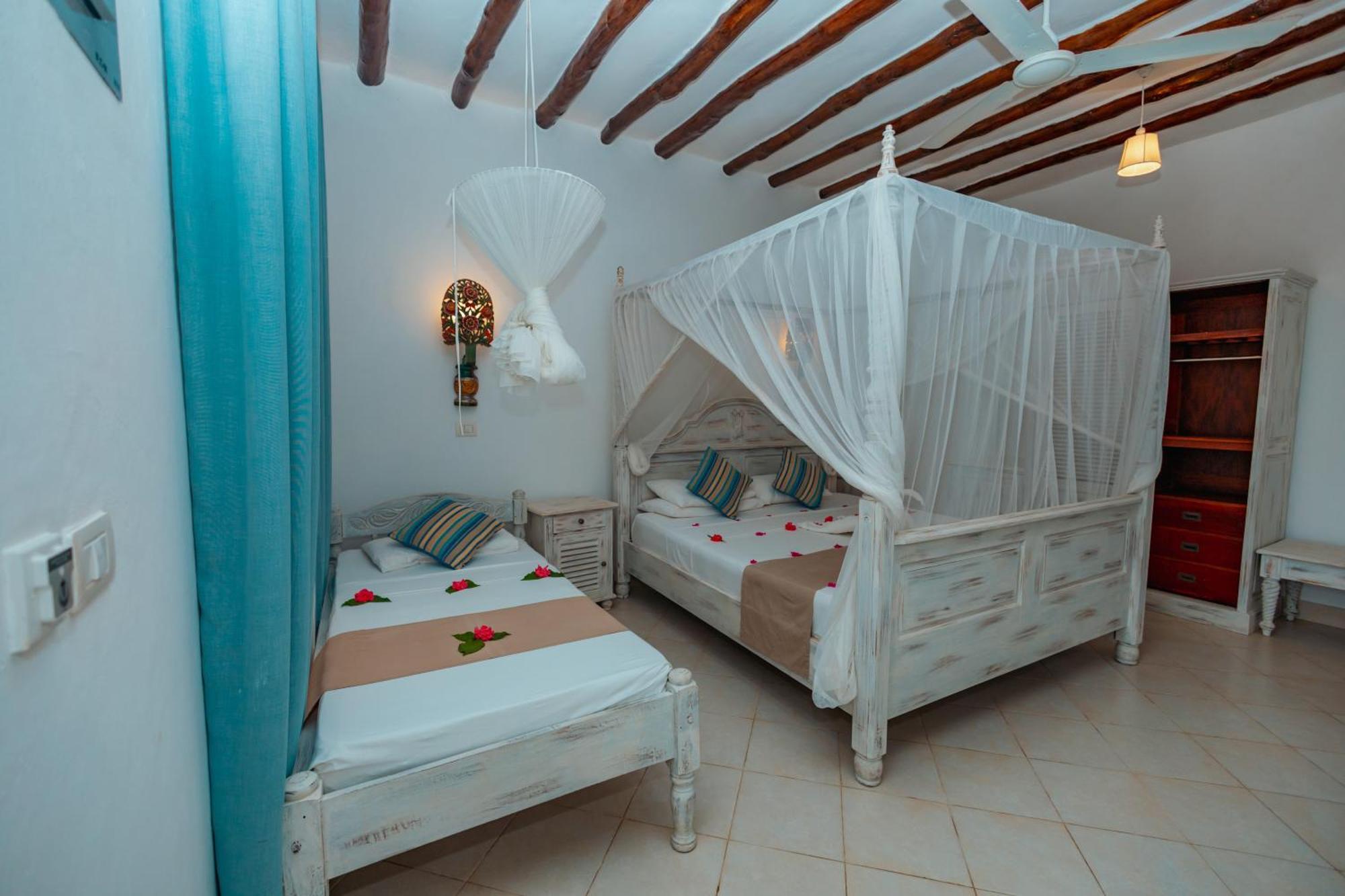 Twiga Beach Resort Watamu Eksteriør billede