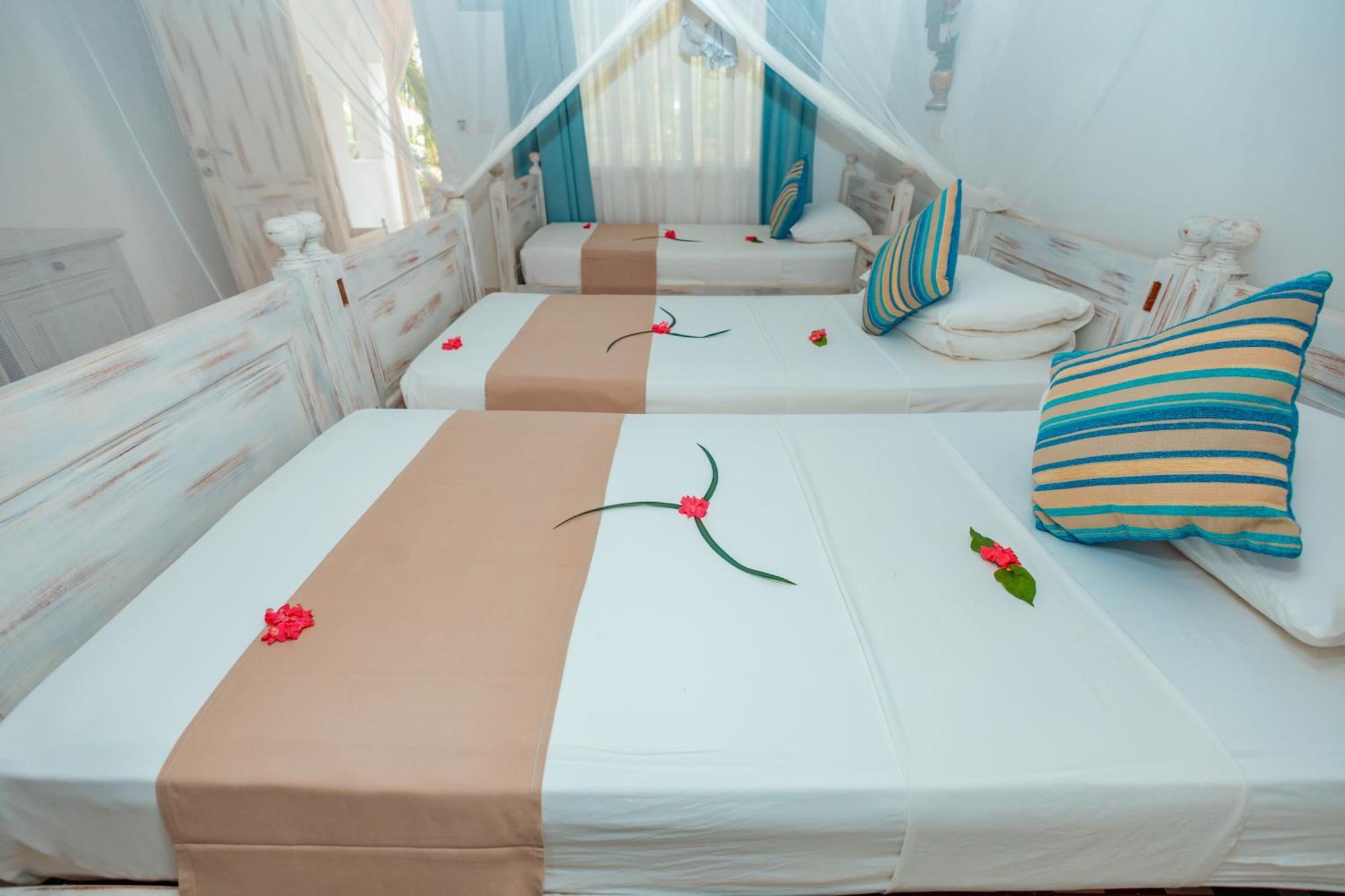 Twiga Beach Resort Watamu Eksteriør billede