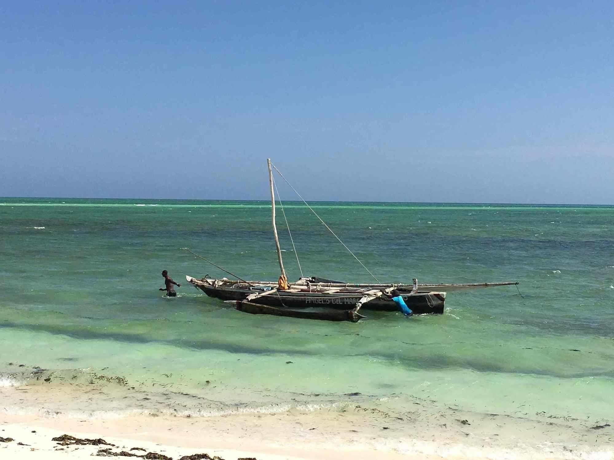 Twiga Beach Resort Watamu Eksteriør billede